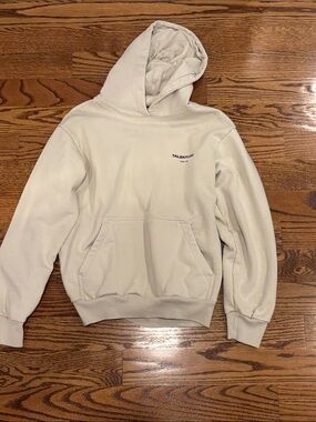 TALENTLESS Cream Logo Pullover Hoodie